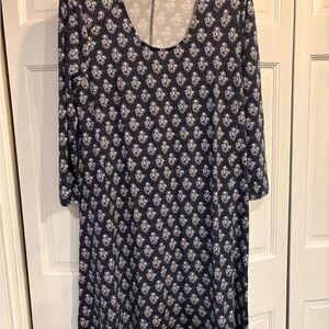 Garnet Hill Navy and White Floral Long Sleeve Sleep Dress